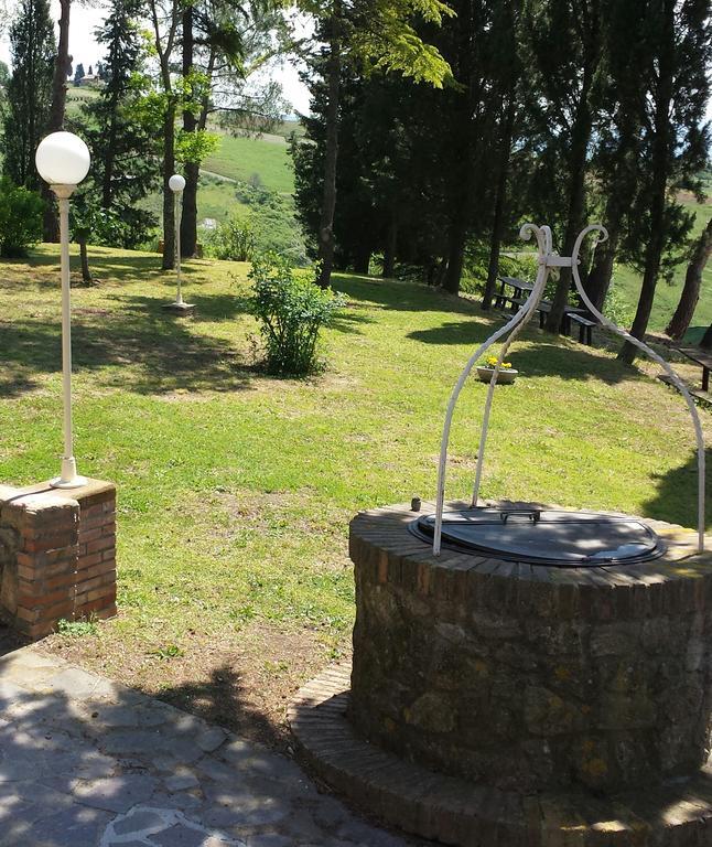 Hotel Il Cavallino Blu Volterra Dış mekan fotoğraf