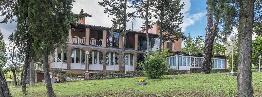 Hotel Il Cavallino Blu Volterra Dış mekan fotoğraf