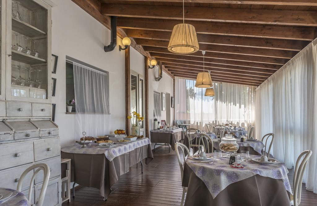 Hotel Il Cavallino Blu Volterra Dış mekan fotoğraf