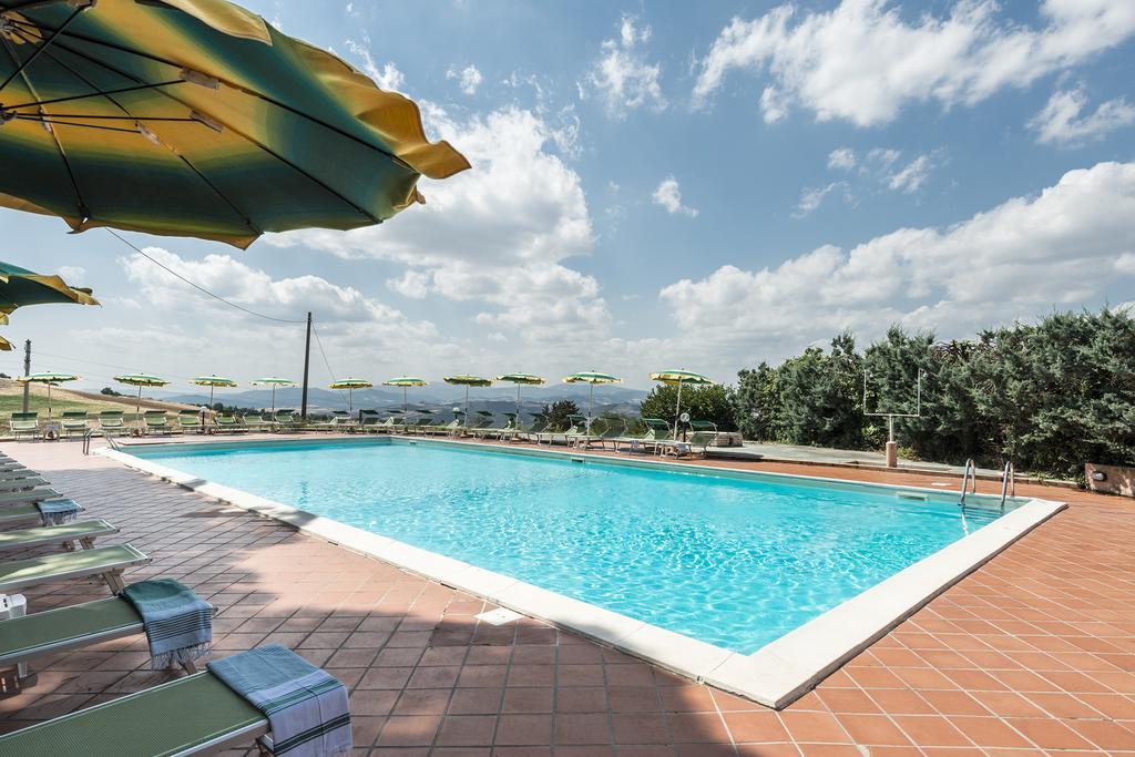 Hotel Il Cavallino Blu Volterra Dış mekan fotoğraf